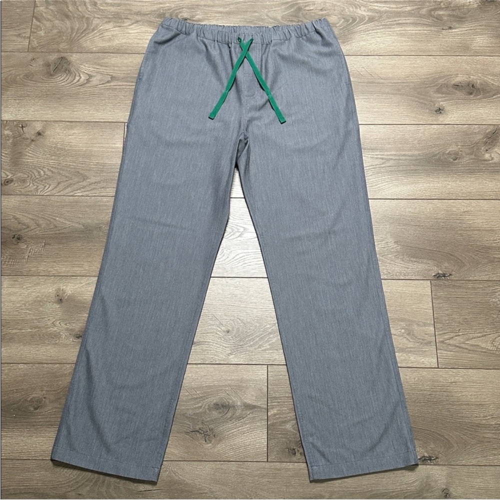 Figs‎ Pisco Basic Gray Scub Pants Size Large.